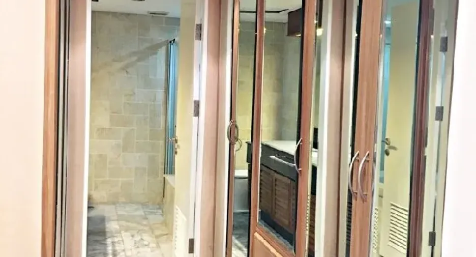 For rent 4 bedrooms condo in Pathum Wan, Bangkok