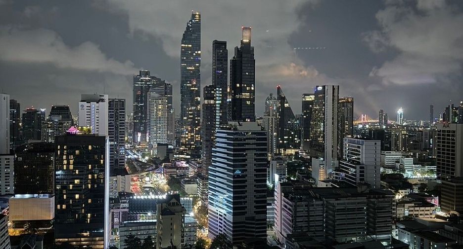 For rent 1 bed condo in Bang Rak, Bangkok