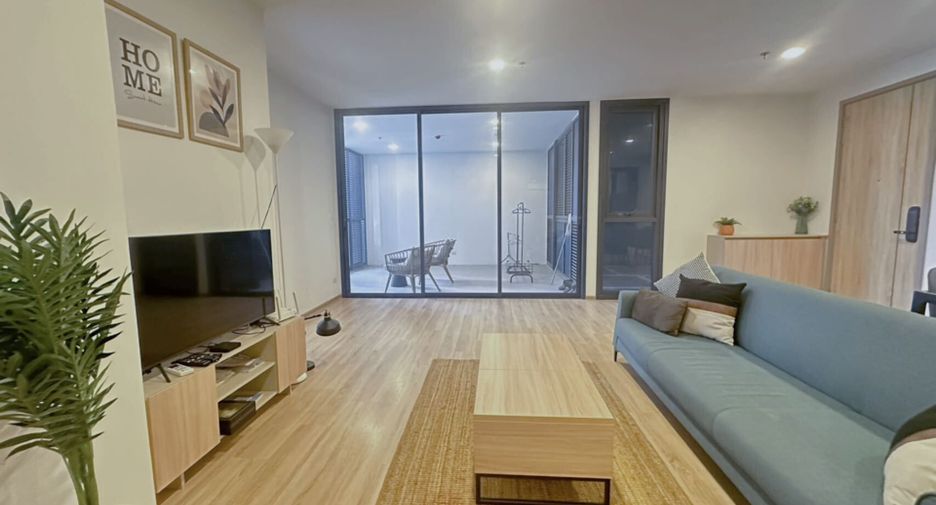 For rent 2 bedrooms condo in Ratchathewi, Bangkok