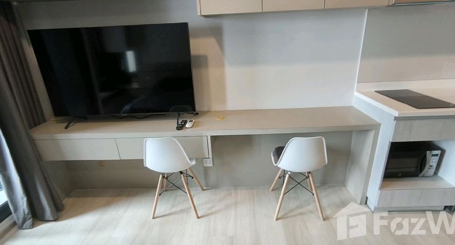 For rent studio condo in Pathum Wan, Bangkok