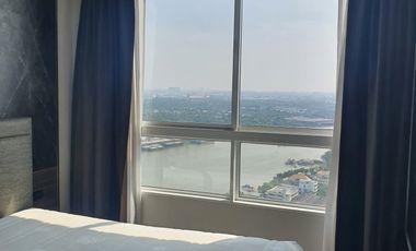 À louer 2 chambres condo à Yan Nawa, Bangkok