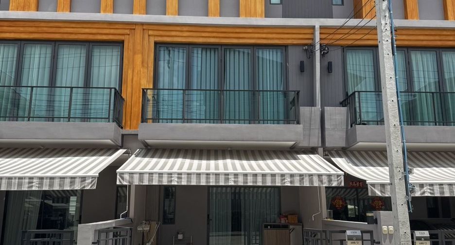 For rent 3 ベッドルーム townhouse in Prawet, Bangkok