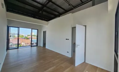 Casa adosada en alquiler de 3 habitaciones en Chatuchak, Bangkok