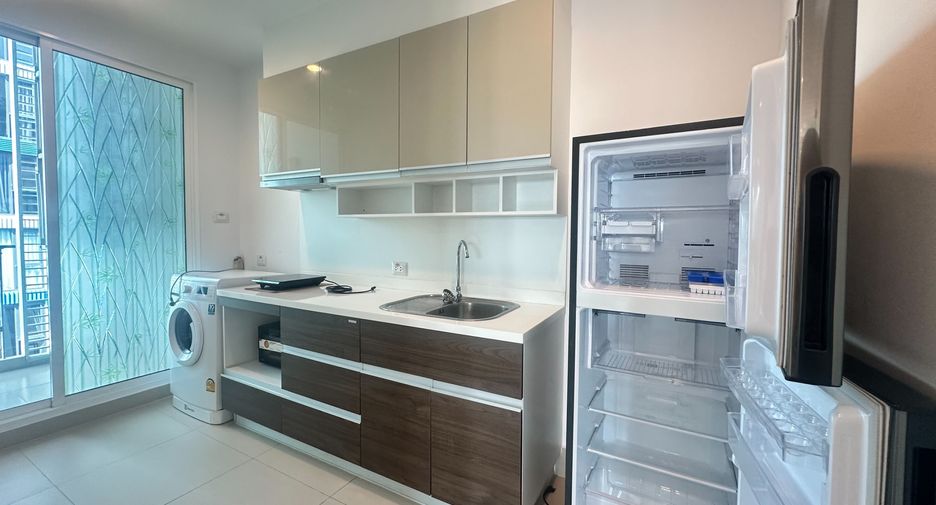 Wohnung zur Miete mit 2 Zimmer in Ratchathewi, Bangkok