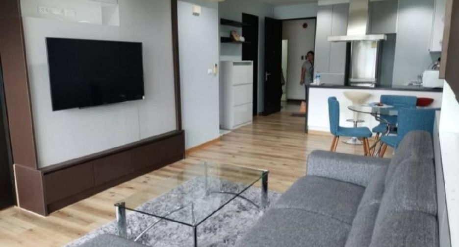 Condo en alquiler de 2 habitaciones en Pathum Wan, Bangkok