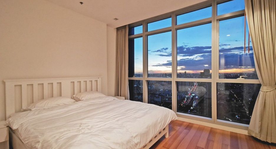 Condo en alquiler de 2 habitaciones en Sathon, Bangkok