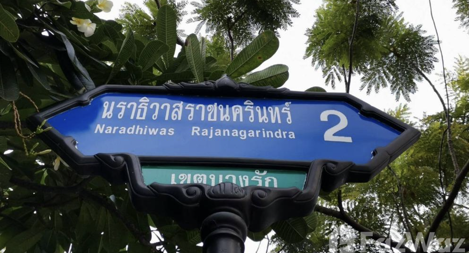 For rent 5 bedrooms retail Space in Bang Rak, Bangkok
