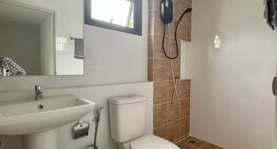 出租 3 卧室 联排别墅 在 Bang Phli, Samut Prakan