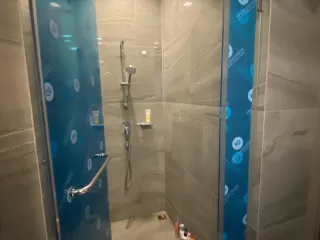 Wohnung zur Miete mit 2 Zimmer in Ratchathewi, Bangkok