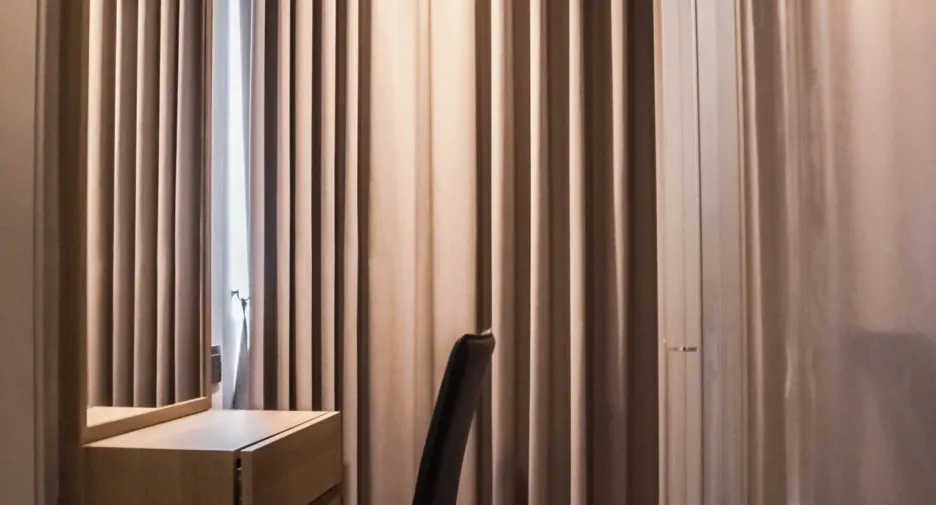 For rent 2 bedrooms condo in Pathum Wan, Bangkok
