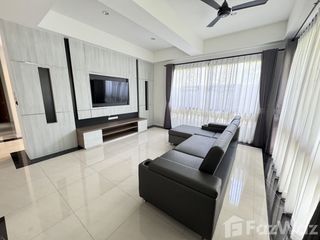 For rent 5 bedrooms house in Bang Na, Bangkok