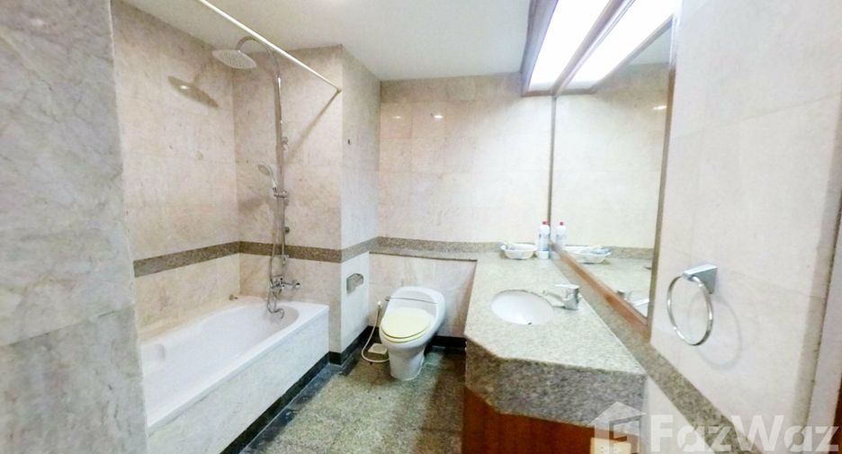 Wohnung zur Miete mit 2 Zimmer in Watthana, Bangkok