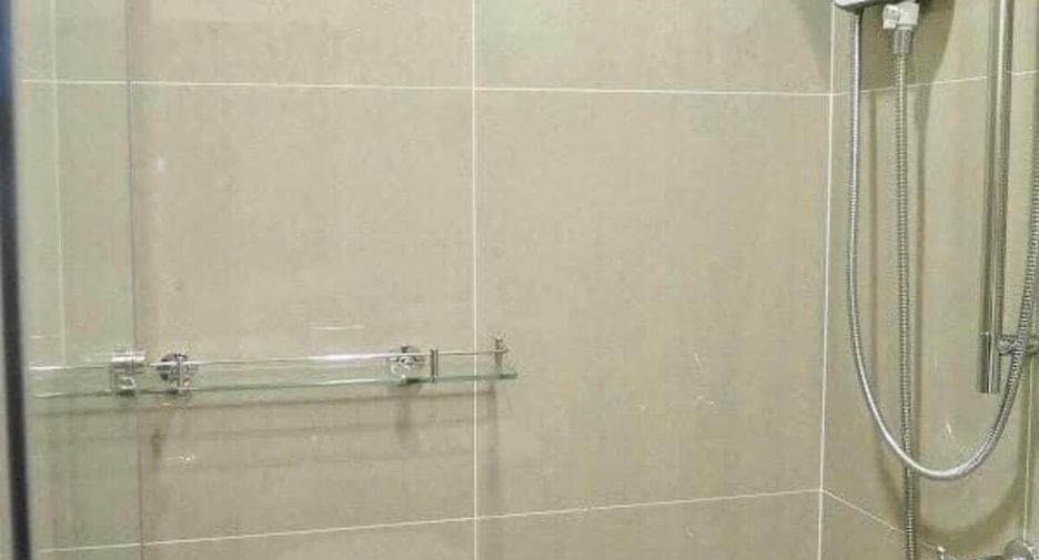 For rent studio condo in Phaya Thai, Bangkok