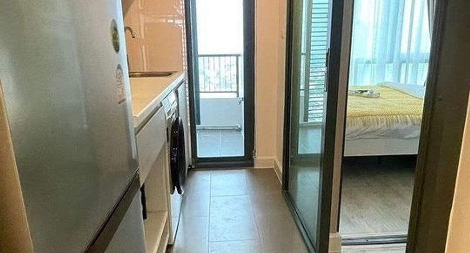 For rent 2 bedrooms condo in Bang Sue, Bangkok