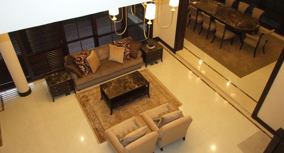 ให้เช่า 4 ห้องนอน บ้านเดี่ยว ใน คลองเตย, กรุงเทพฯ