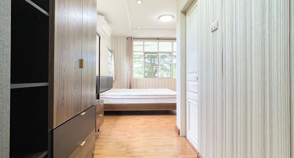 For rent 3 bedrooms house in Bang Phli, Samut Prakan