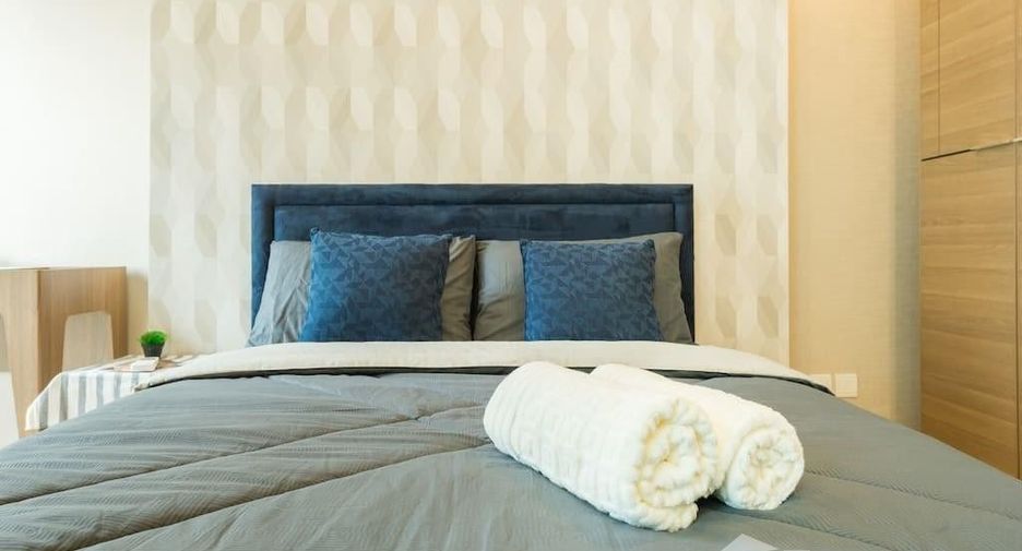 For rent studio condo in Bang Rak, Bangkok
