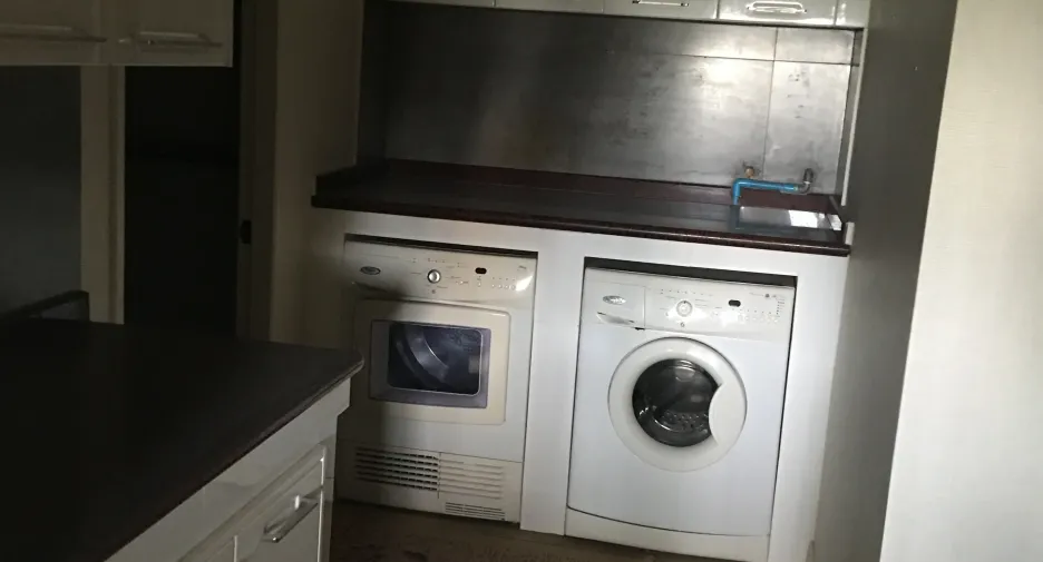 For rent 4 bedrooms condo in Pathum Wan, Bangkok