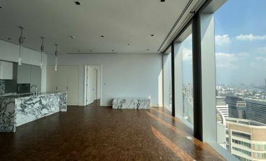 Condo en alquiler de 2 habitaciones en Sathon, Bangkok