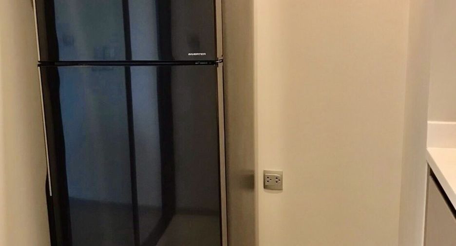Wohnung zur Miete mit 1 Zimmer in Huai Khwang, Bangkok