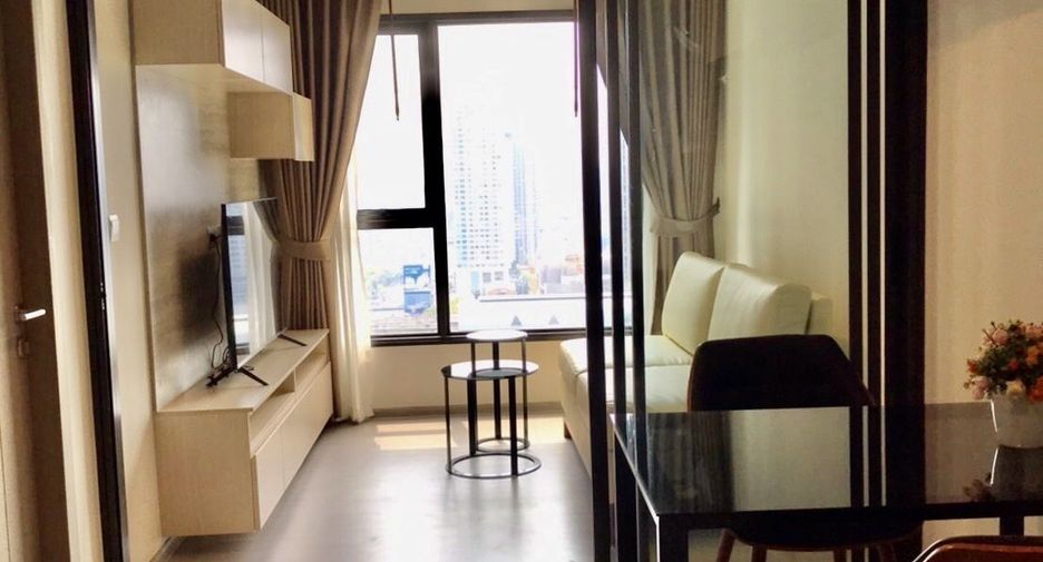 Wohnung zur Miete mit 1 Zimmer in Huai Khwang, Bangkok