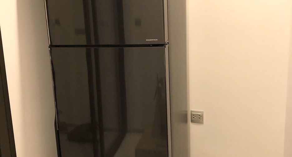 Wohnung zur Miete mit 1 Zimmer in Huai Khwang, Bangkok