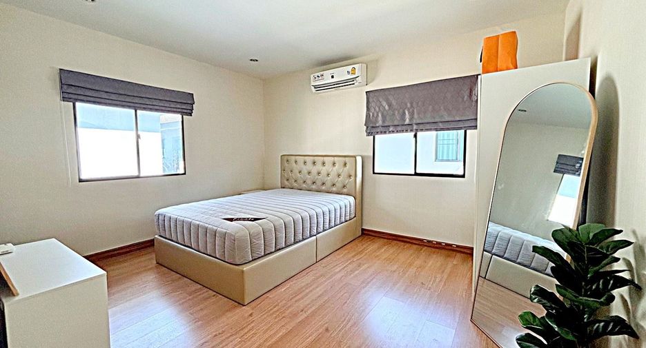 For rent 4 bedrooms house in Bang Phli, Samut Prakan