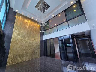 Büro zur Miete in Wang Thonglang, Bangkok
