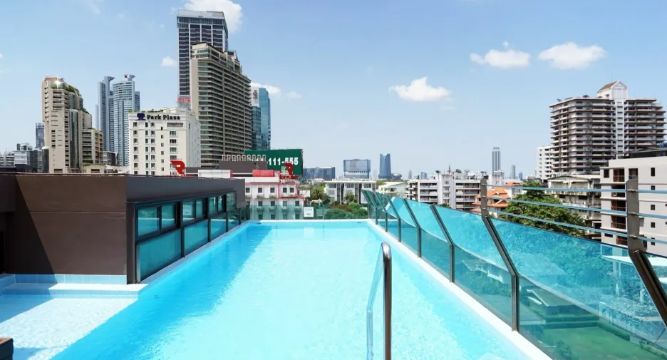 For rent 1 bed condo in Khlong Toei, Bangkok