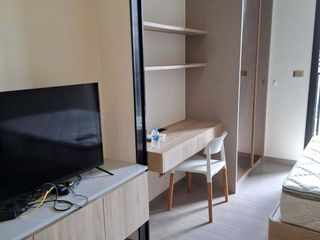 Wohnung zur Miete mit Studio in Huai Khwang, Bangkok