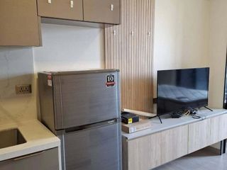 Wohnung zur Miete mit Studio in Huai Khwang, Bangkok