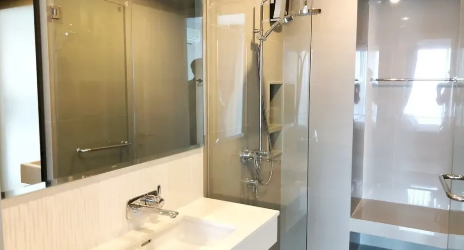 Condo en alquiler de 1 habitaciones en Khlong Toei, Bangkok