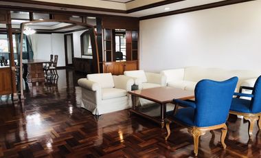 Condo en alquiler de 4 habitaciones en Khlong Toei, Bangkok