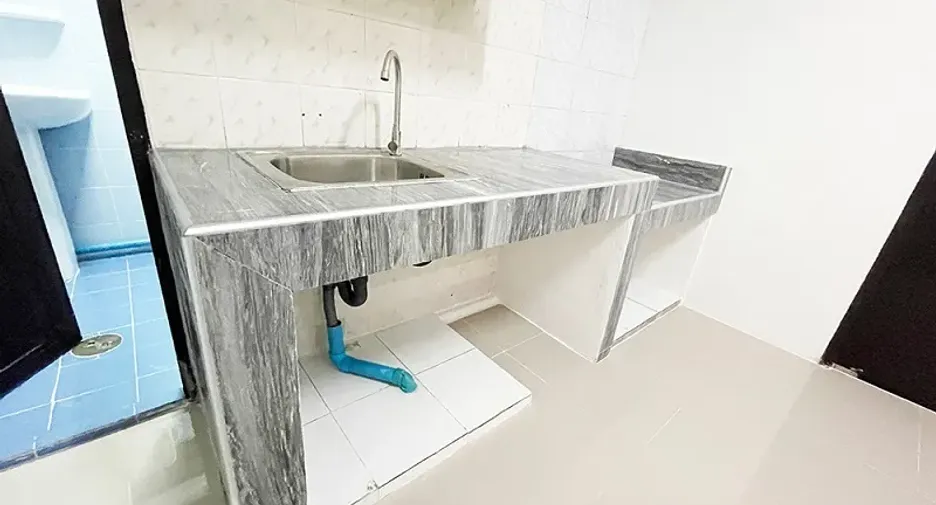 For rent 3 bedrooms house in Lat Phrao, Bangkok