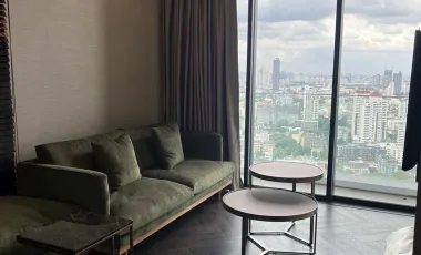 For rent 2 bedrooms condo in Khlong Toei, Bangkok