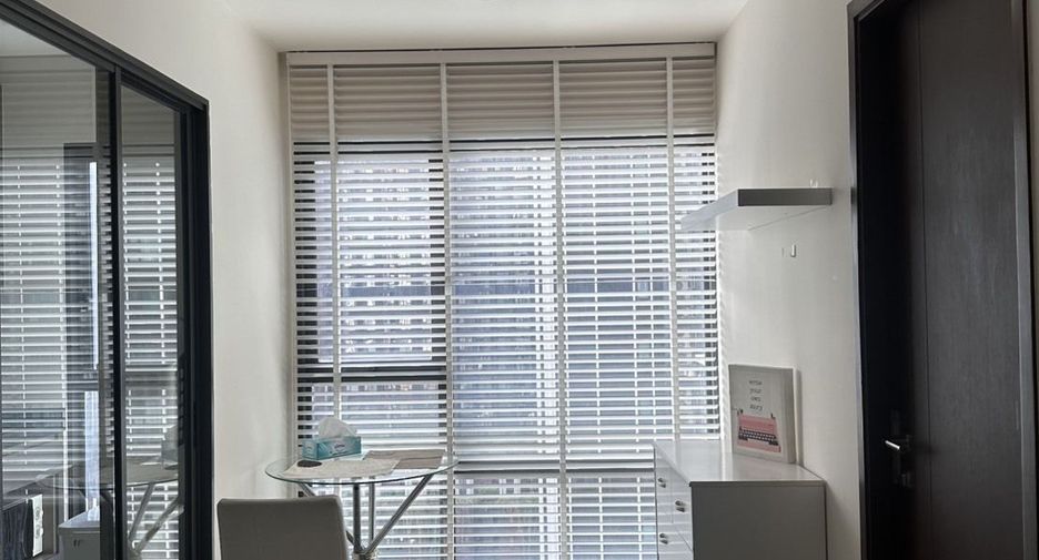 Condo en alquiler de estudio en Huai Khwang, Bangkok