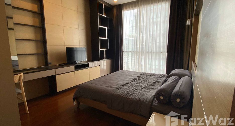 For rent 2 bedrooms condo in Watthana, Bangkok