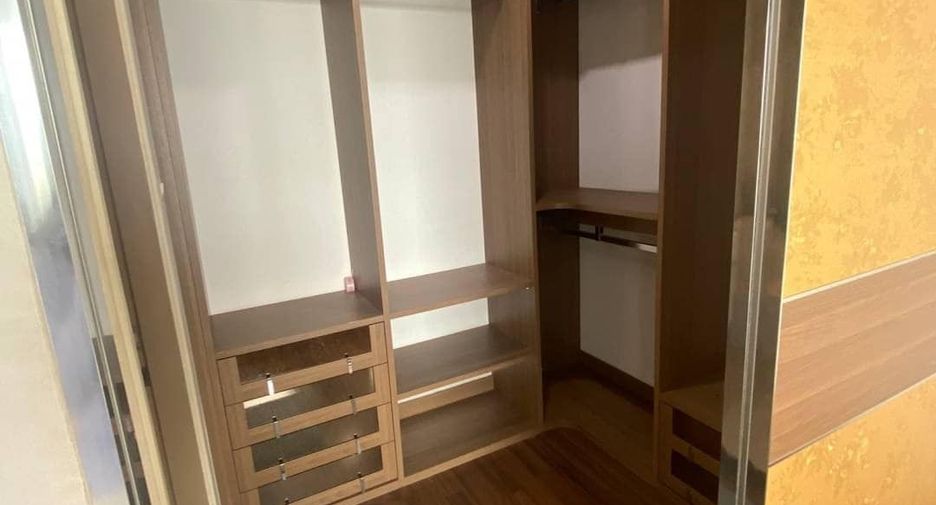 For rent 1 bed condo in Ratchathewi, Bangkok