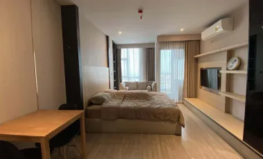 À louer studio condo à Watthana, Bangkok
