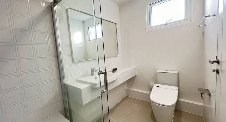 For rent 4 ベッドルーム house in Bang Phli, Samut Prakan