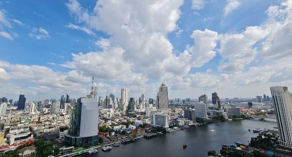 Condo en alquiler de 1 habitaciones en Khlong San, Bangkok