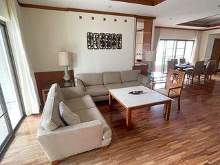 For rent 3 bedrooms apartment in Sathon, Bangkok