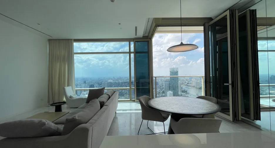 Condo en alquiler de 2 habitaciones en Bang Kho Laem, Bangkok