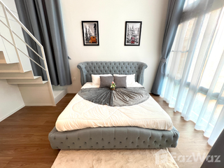 For rent 3 bedrooms house in Saphan Sung, Bangkok