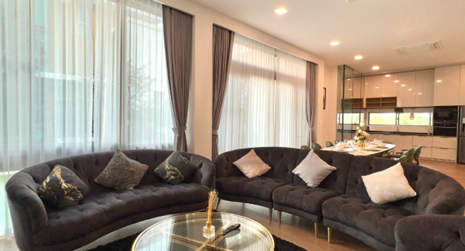 For rent 3 ベッドルーム house in Saphan Sung, Bangkok