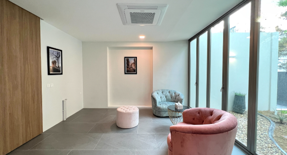 For rent 3 ベッドルーム house in Saphan Sung, Bangkok