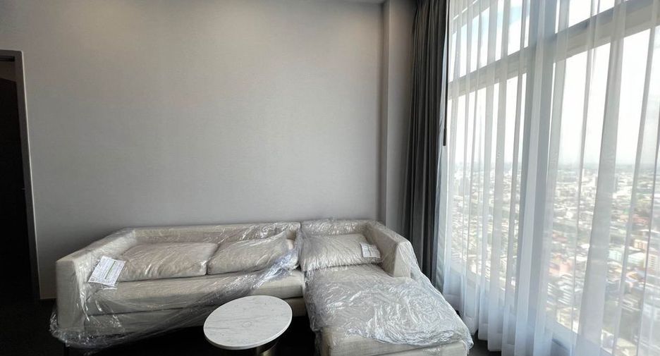For rent 2 bedrooms condo in Ratchathewi, Bangkok