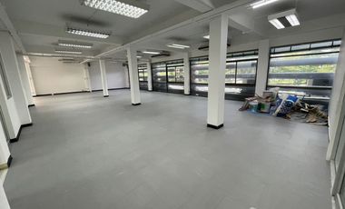 Oficina en alquiler en Sathon, Bangkok