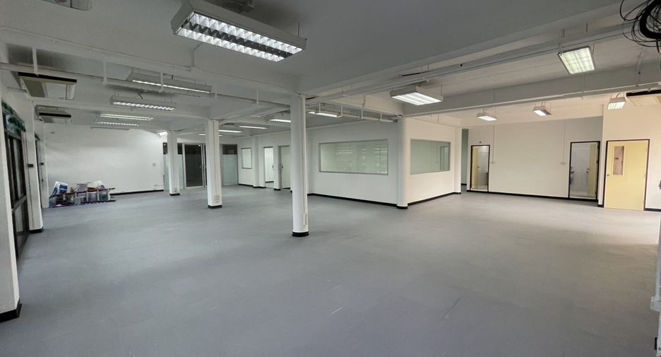 For rent office in Sathon, Bangkok