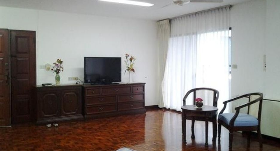 For rent 3 ベッドルーム condo in Watthana, Bangkok